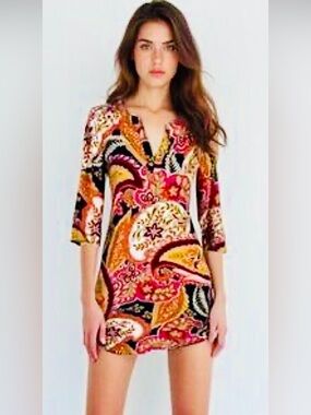Banana Republic Pink/Orange Paisley Shift Dress Boho 3/4 Sleeve Knit Split Neck.